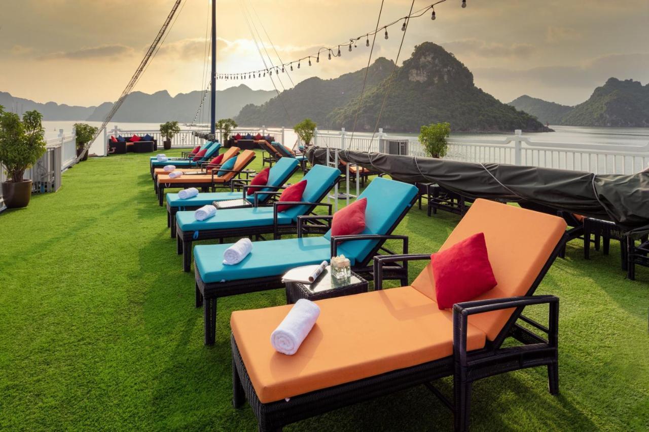 Le Journey Luxury Cruise Hotel Ha Long Bagian luar foto